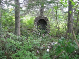 Old chimney, Bear Town Road
