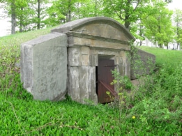 Maple Hill Cemetery Crypt